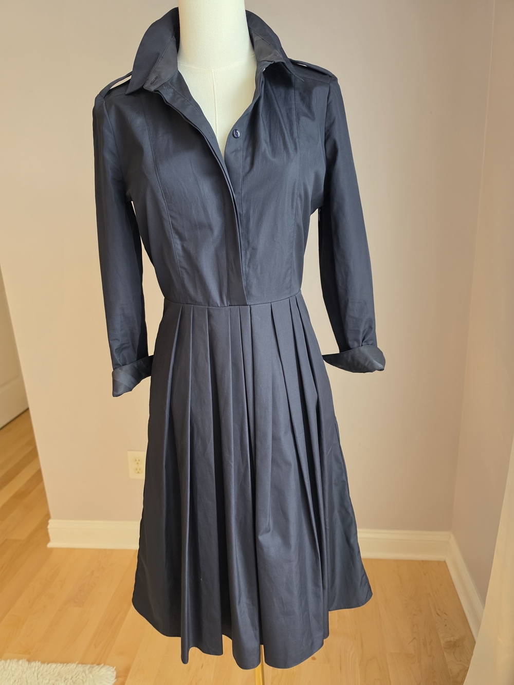Burberry Navy Long-Sleeve Pleated Shirt Dress